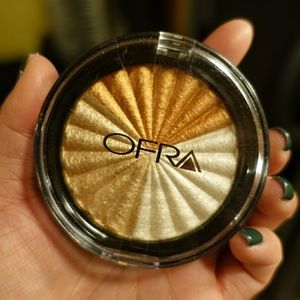 OFRA x NikkieTutorials EVERGLOW Highlighter (Used)